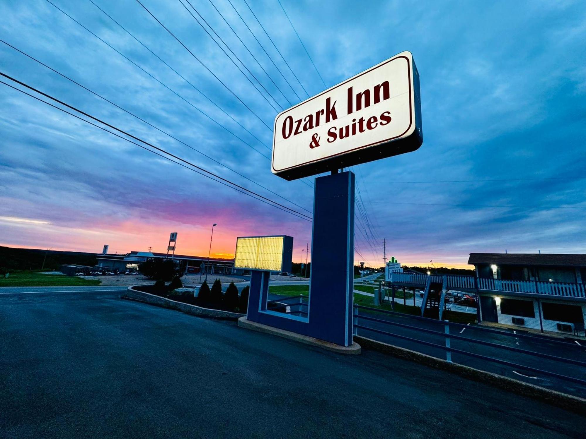 Ozark Inn And Suites Osage Beach Εξωτερικό φωτογραφία