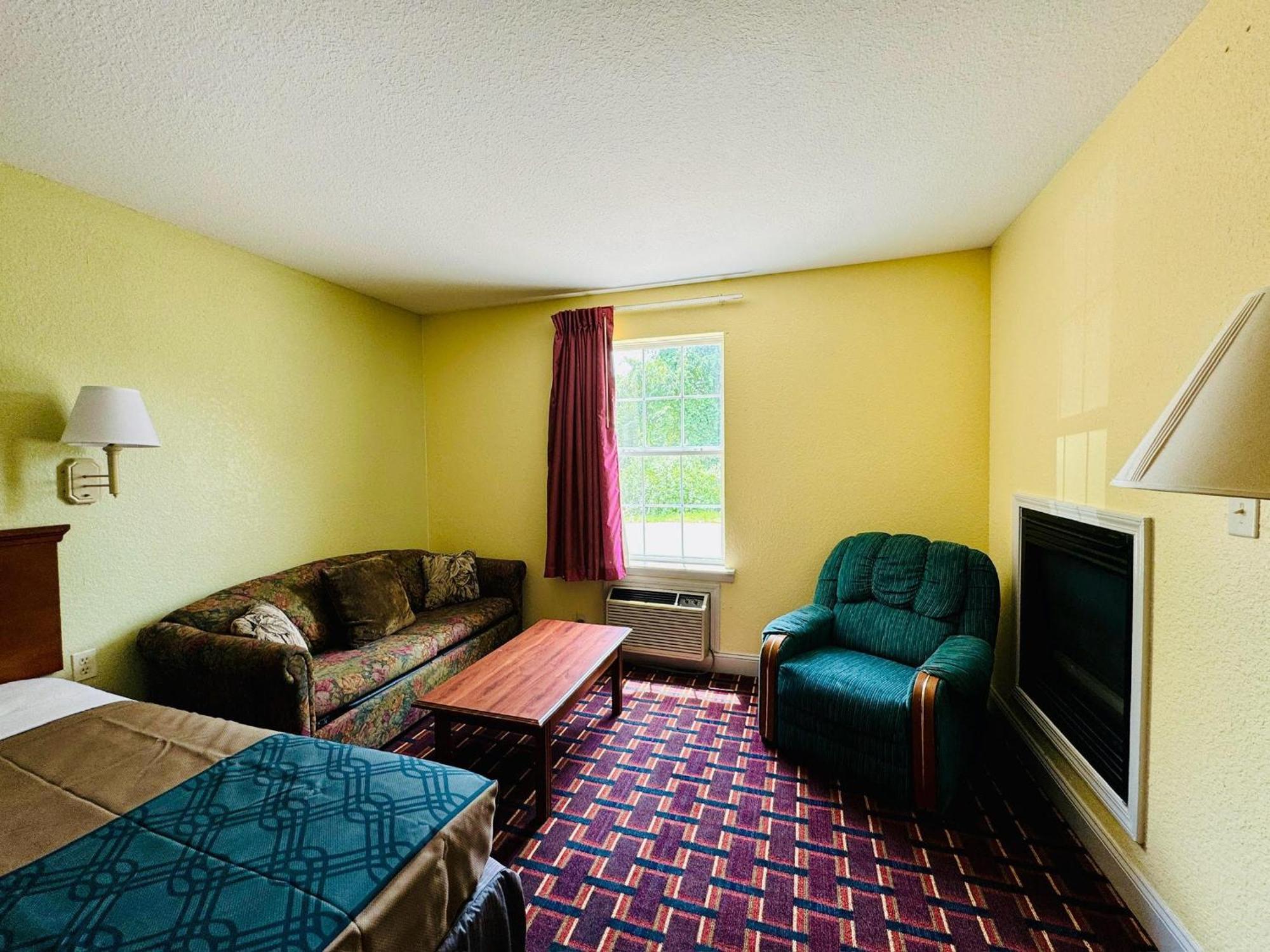 Ozark Inn And Suites Osage Beach Εξωτερικό φωτογραφία